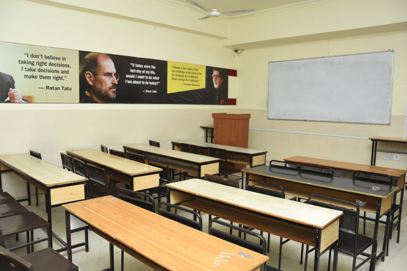 Biyani Girls College Jaipur Classroom photo 10